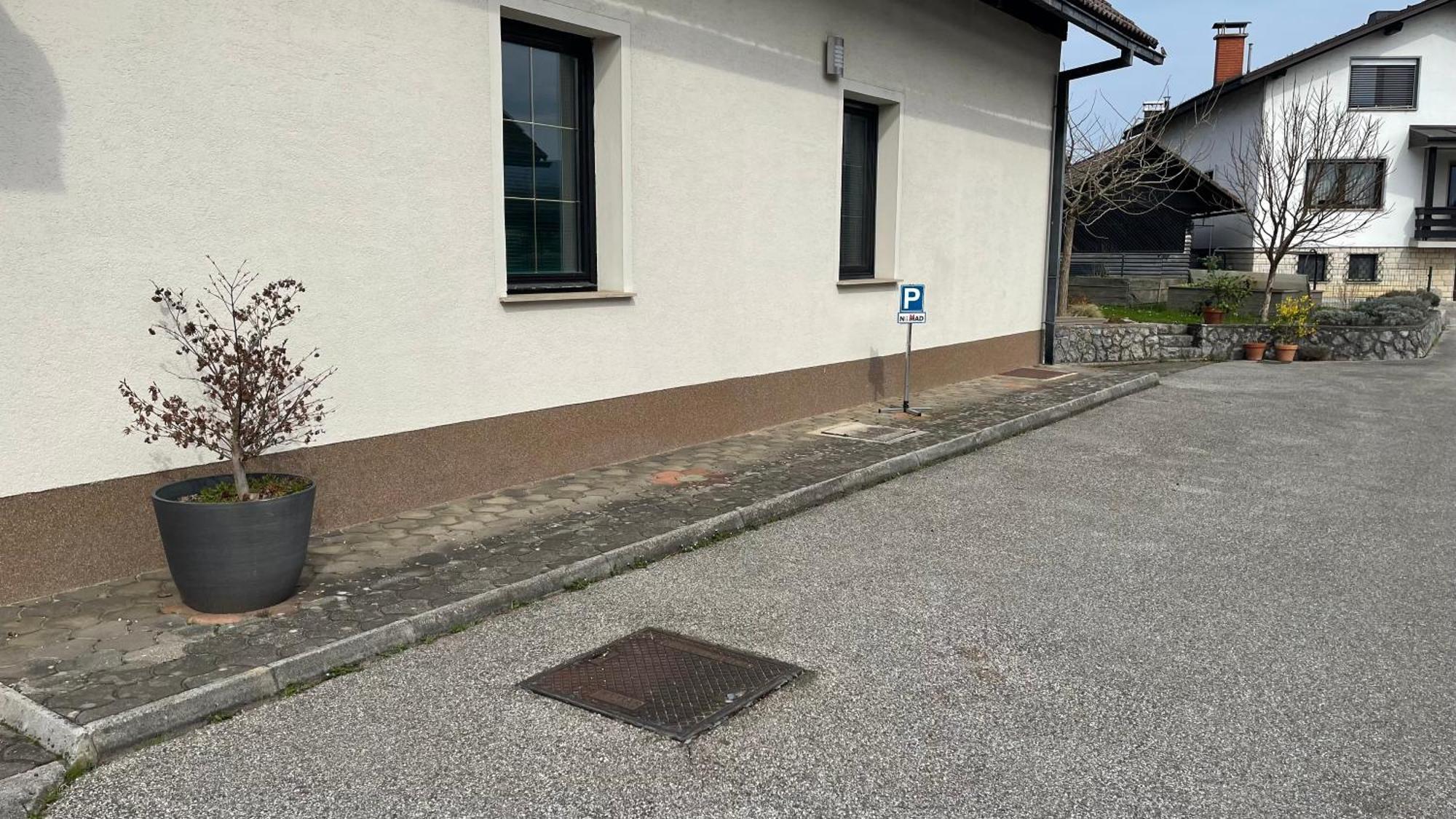 Apartma Nomad Ново Место Екстер'єр фото
